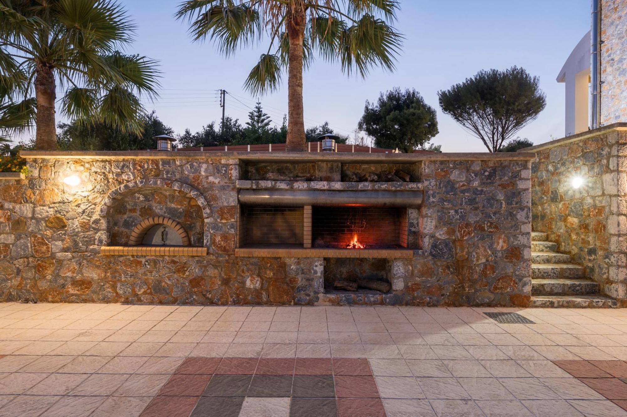 Вілла Elysium Seaview Oasis Kato Galatas Екстер'єр фото